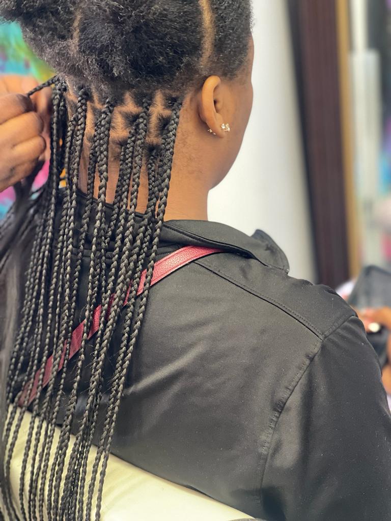 Box braids Nefertiti Hair Salon